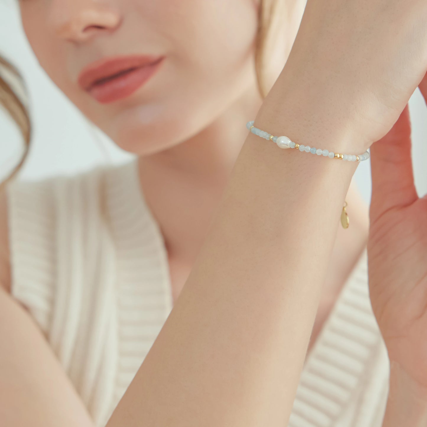 PEACE & WISDOM - Aquamarine & Freshwater Pearl - Ocean Whisper (Bracelet)