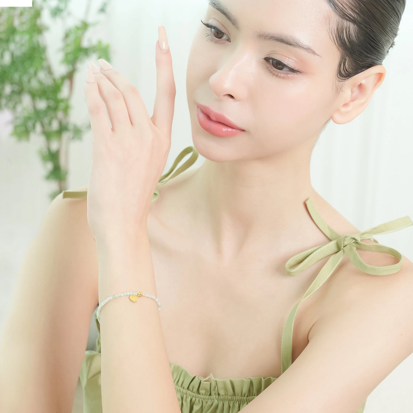 WEALTHY & FORTUNATE - Olive Jade - Jade Whisper (Bracelet)