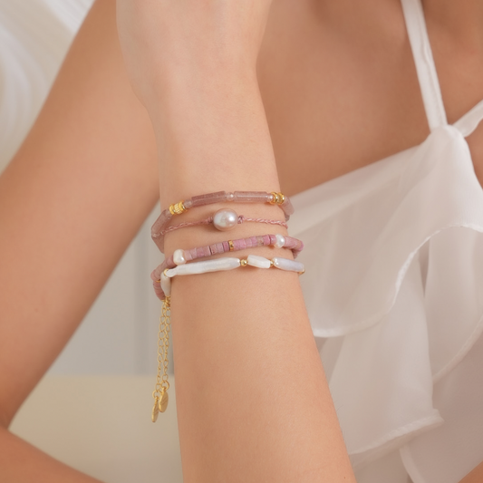 LOVE & PASSIONATE - Four Bracelets- Rosy Ensemble (Bracelet)