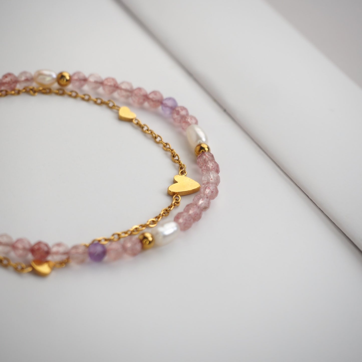PEACE & WISDOM - Strawberry Quartz & Amethyst - Embrace (Bracelet)